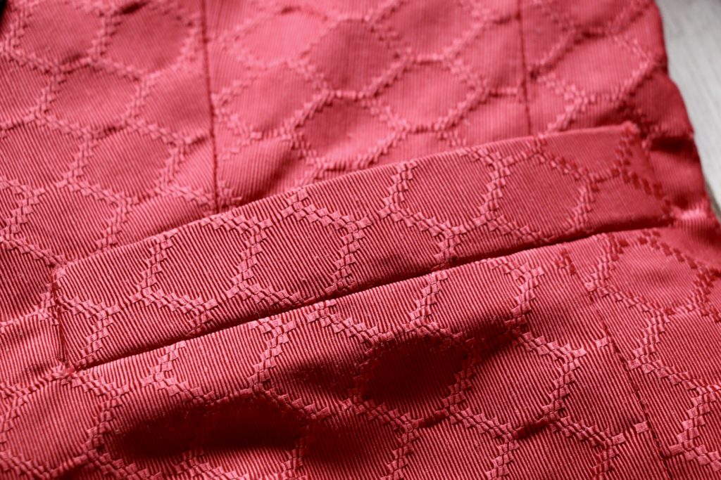 Détail de la poche à rabat